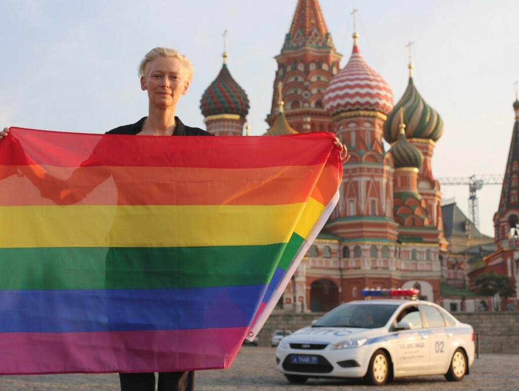 В России геев нет, одни лишь звезды. - Эмоциональный флуд и бессвязная  болтовня. - Evangelion Not End | Форум